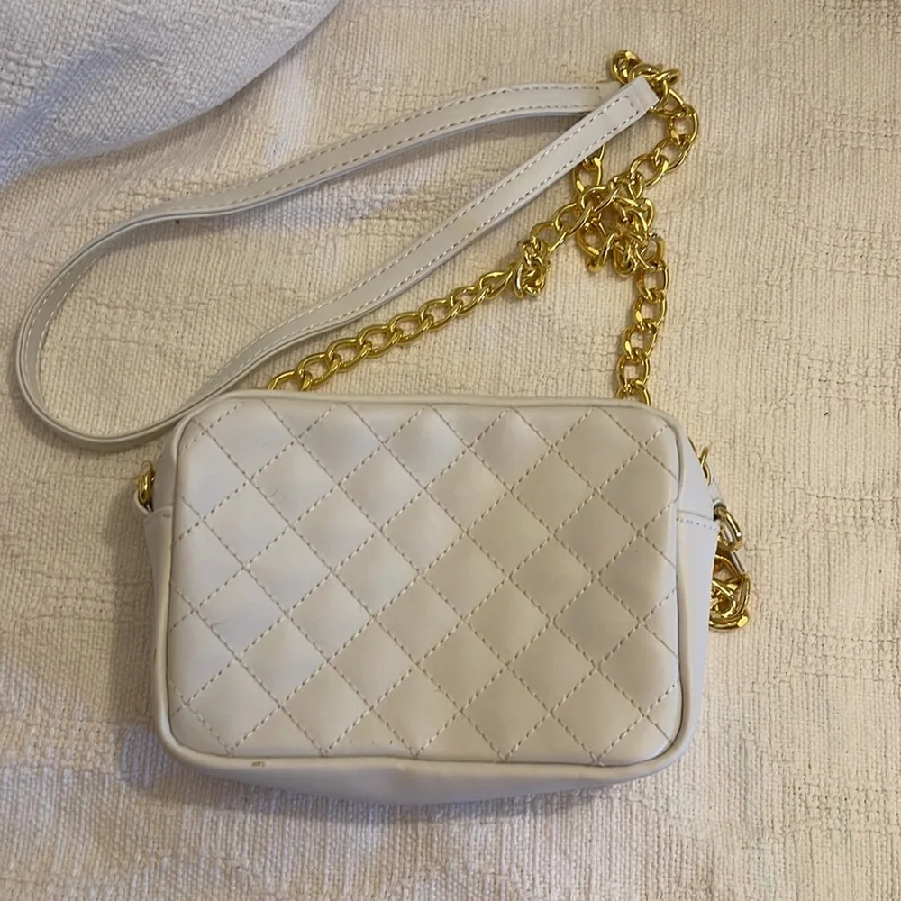 IMAN - white, link chain mini leather crossbody- EUC - Picture 2 of 6